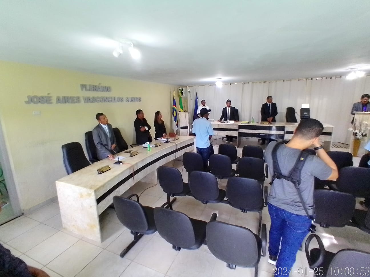 WhatsApp Image 2024-01-27 at 21.30.44 (1).jpeg